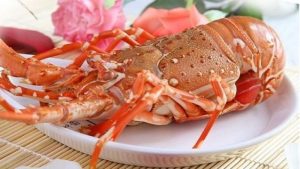 Cach Lam Tom Hum Hap Nuoc Dua 01