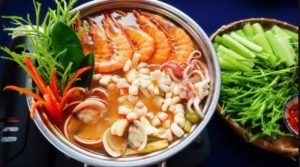 Cach Lam Nuoc Lau Hai San Khong Can Xuong 4