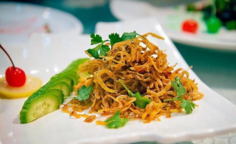 Cá ngần khô chiên giòn