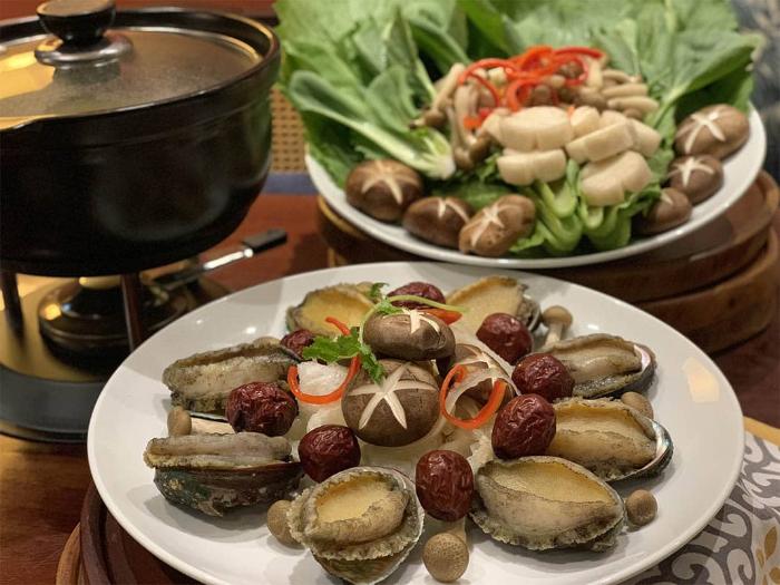 Công thức nấu lẩu bào ngư đơn giản tại nhà