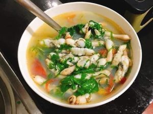 Canh chua ốc móng tay