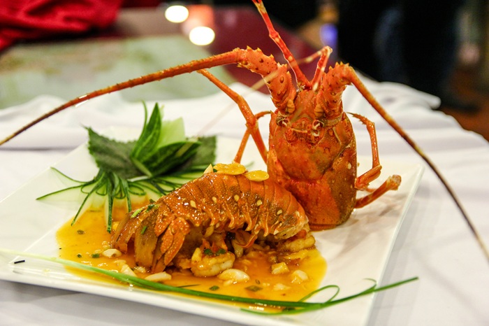 Làm tôm hùm sốt bơ tỏi ngon như nhà hàng 5 sao 6 tôm hùm sốt bơ tỏi